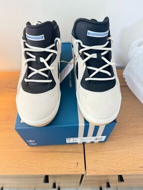 Adidas BadBo 1.0